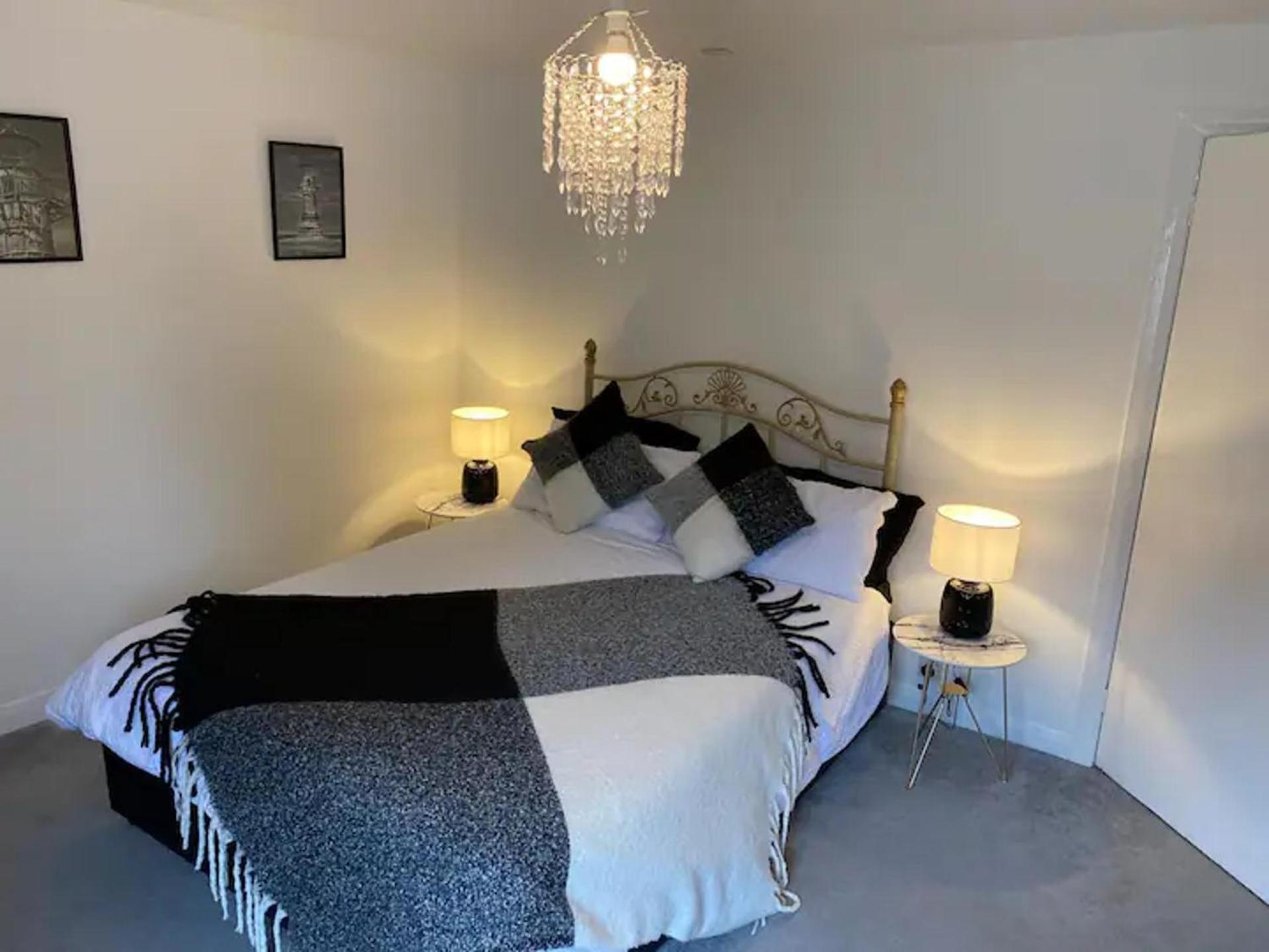 Apartamento 2 Bed-Sleeps 4-Sea View-Pet Friendly-Parking Llanelli Exterior foto