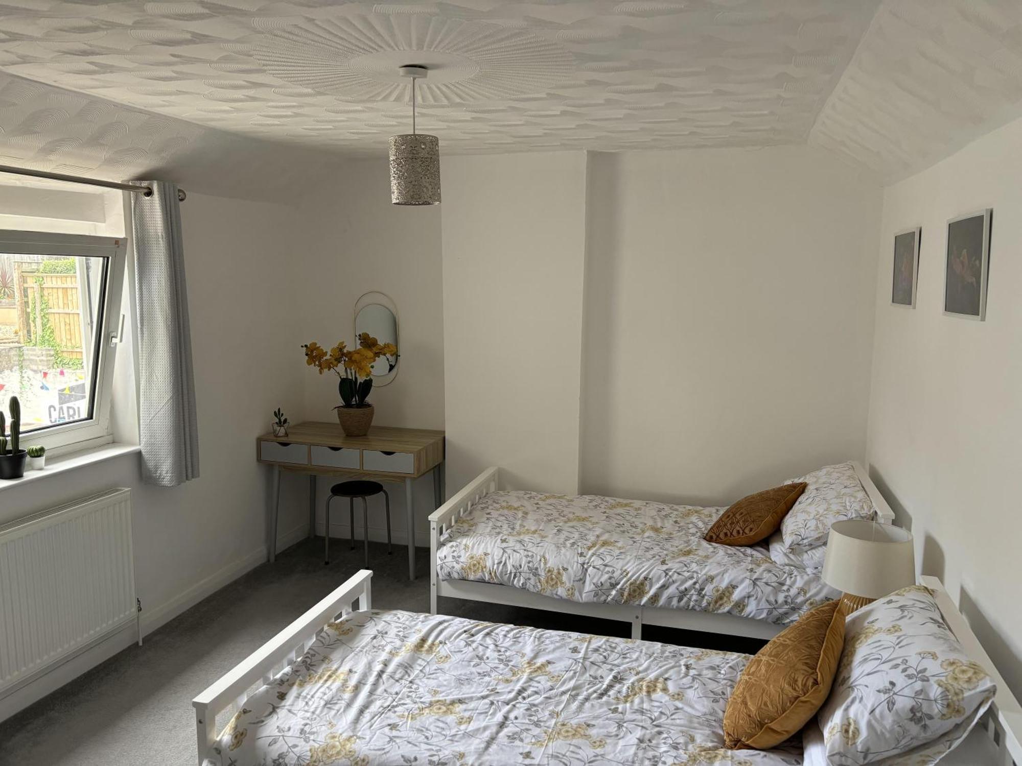 Apartamento 2 Bed-Sleeps 4-Sea View-Pet Friendly-Parking Llanelli Exterior foto
